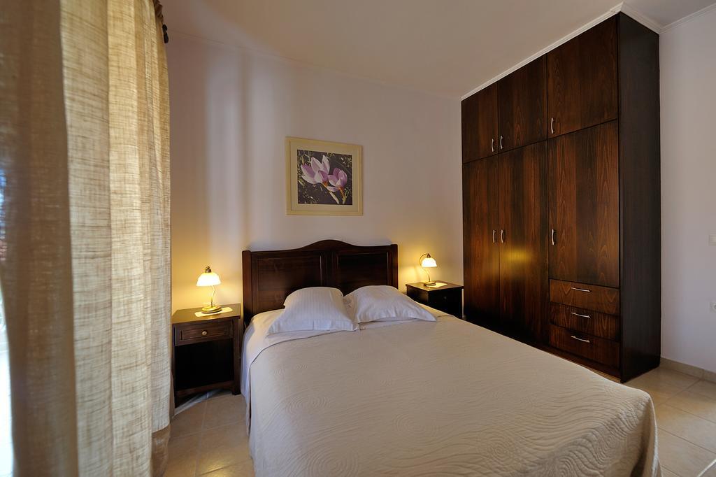 Dianthos Guesthouse Kyriaki Luaran gambar